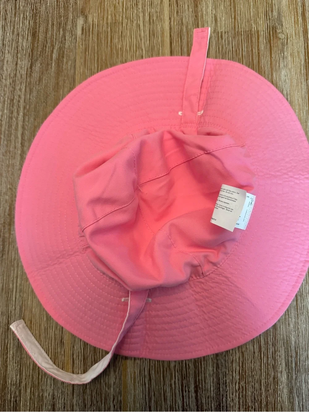 NWT Carter’s Reversible Sun Hat, size 12-24 months, white & pink